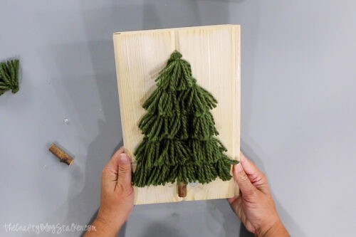 How to Make a Yarn Tassel Tree - The Crafty Blog Stalker