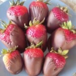 Easy chocolate covered strawberries 2