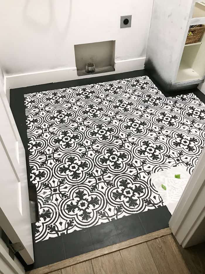 Paint Vinyl Floors to get the look you want without removing anything! 