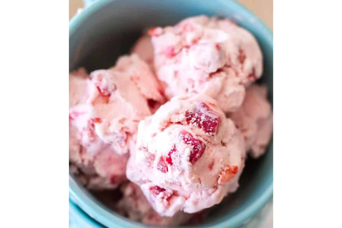 Strawberry Ice Cream.
