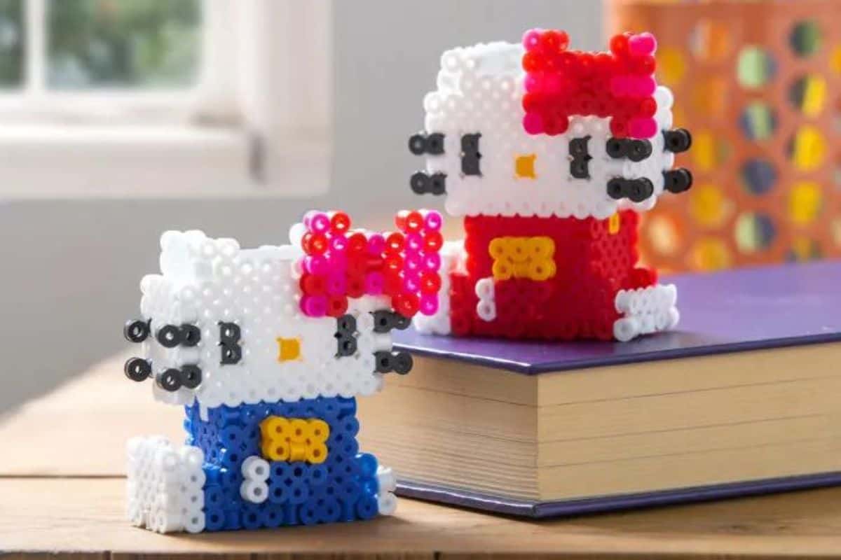 3D Hello Kitty Characters.