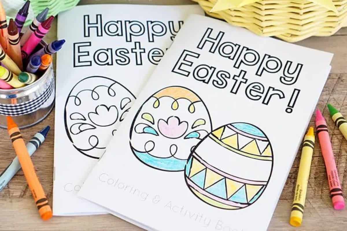 Cute Printable Easter Coloring and Activity Books.