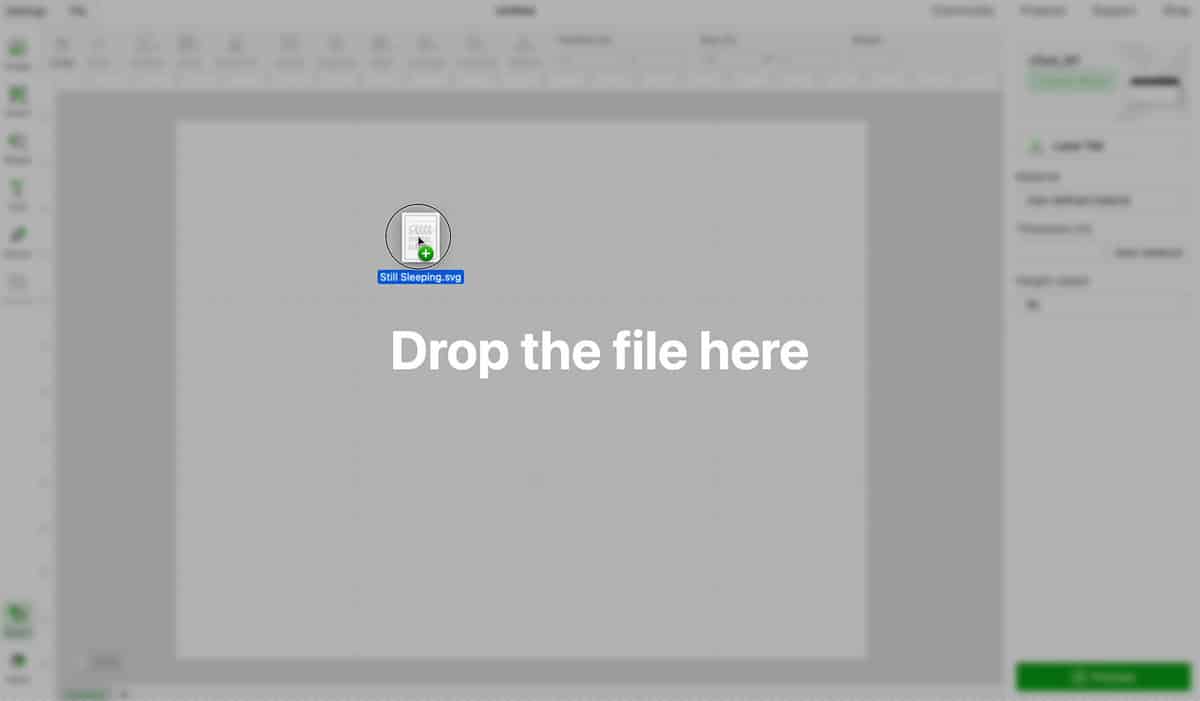 Screenshot of dragging and dropping the file into xTool Creative Space.