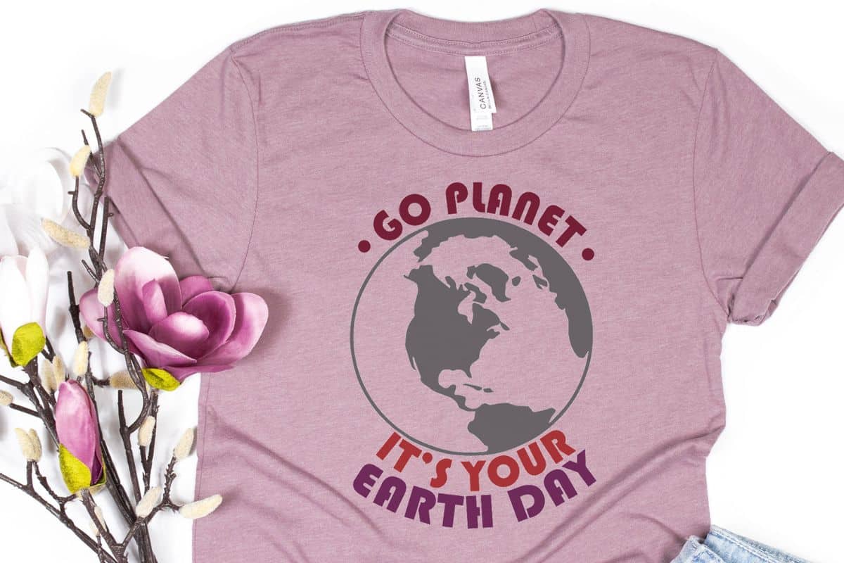 Go planet It's your earth day t-shirt.