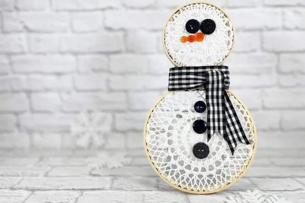 Lace Embroidery Hoop Snowman.