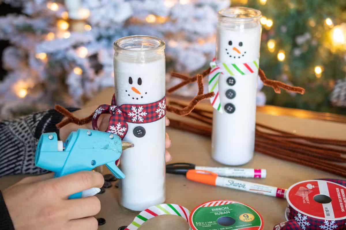 Make Easy Snowman Candles.