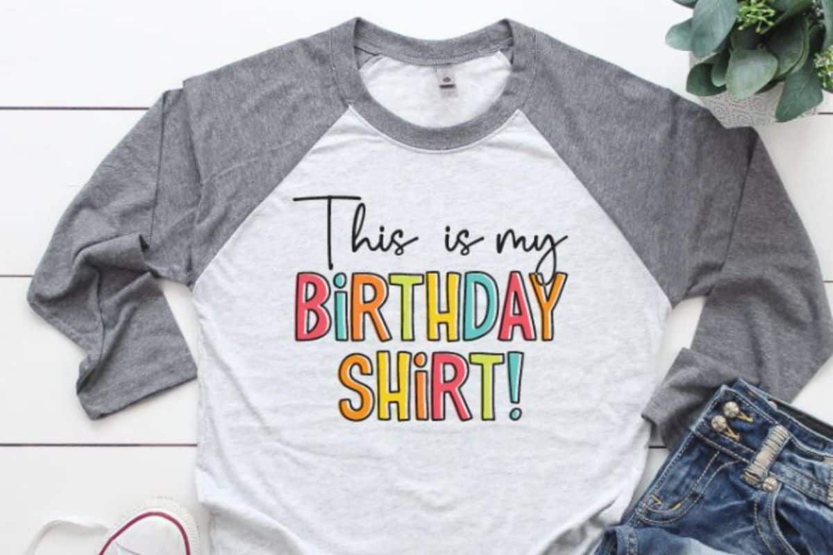 T-shirt with the design 'This is my Birthday shirt'.