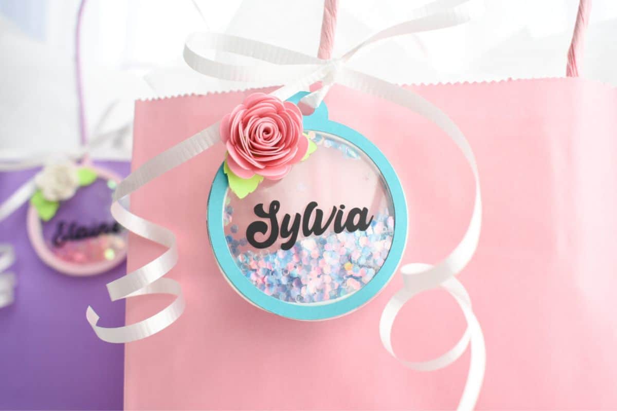 Glitter Shaker Tag with the name Sylvia.