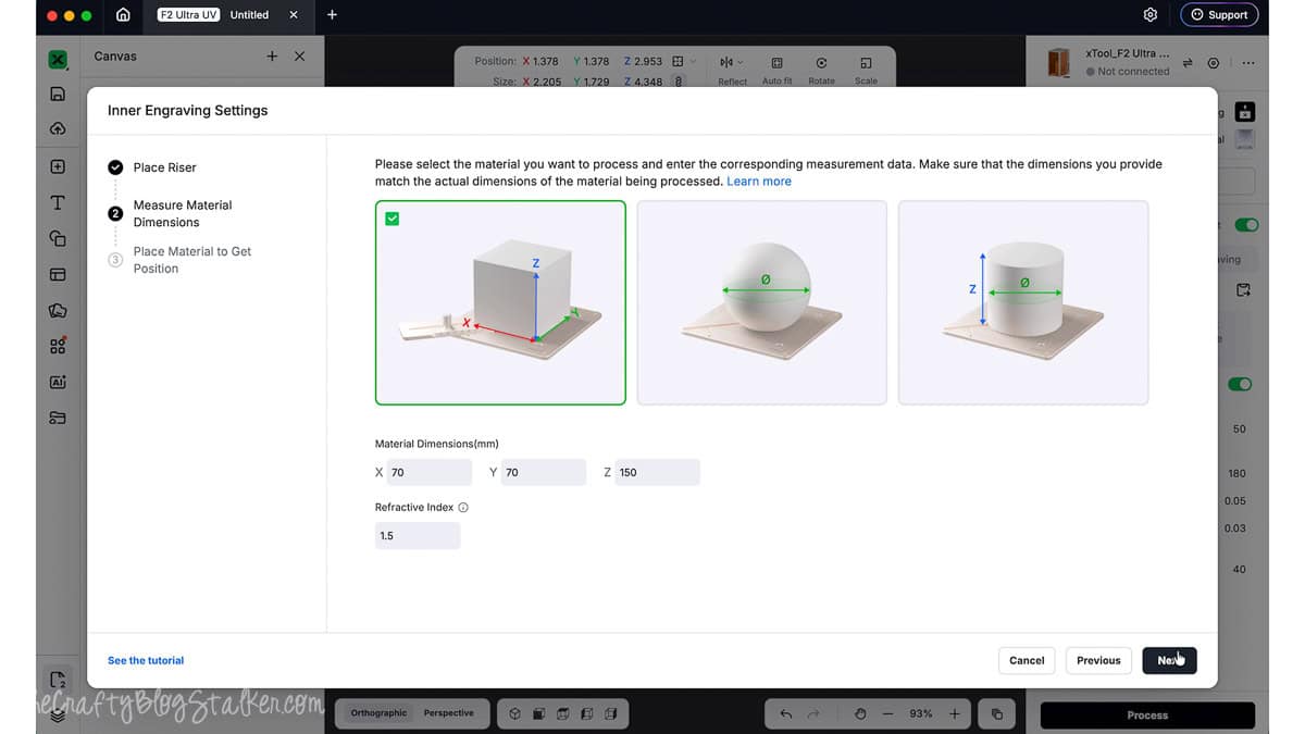 Screenshot of xTool Studio's Inner Engraving Settings showing crystal dimensions and refractive index fields before starting a 3D crystal engraving.