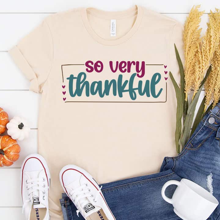 Beige T-shirt with a colorful